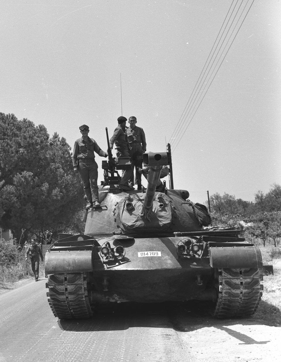<p> Türk Silahlı Kuvvetleri Barış Harekatı kapsamında 20 Temmuz 1974'de Kıbrıs'a çıkarma yaptı. </p> 