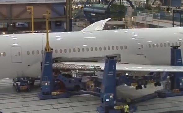 <p>Kanat takım işlemi...</p>
