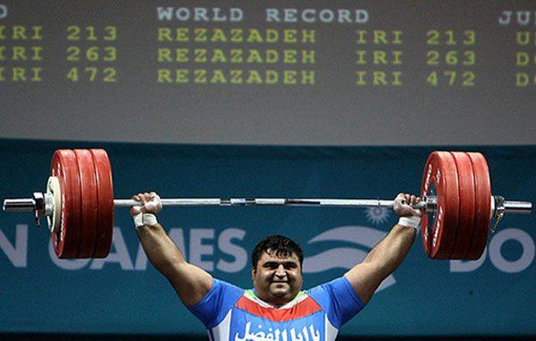 <p>Olimpiyat rekortmeni: 2004 Atina Olimpiyatları'nda 263 kg'lık ağırlığı kaldırarak rekora imza atan İranlı sporcu Hossein Rezazadeh kendi ağırlığının 100 kg fazlasını kaldırmıştır.</p>

<p> </p>
