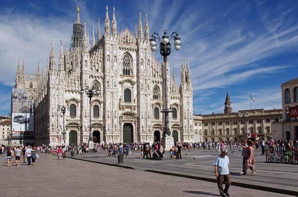 <p><strong>4.Milano Katedrali Duomo</strong><br />
<br />
Bulunduğu yer: Milano, İtalya</p>
