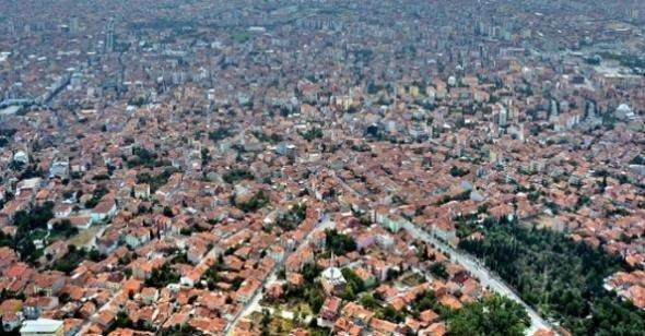 <p><strong>Şehir:</strong> Van <br />
<br />
<strong>Yabancı sayısı:</strong> 2 bin 544<br />
<br />
<strong>Şehir:</strong> Karaman <br />
<br />
<strong>Yabancı sayısı:</strong> 2 bin 583</p>