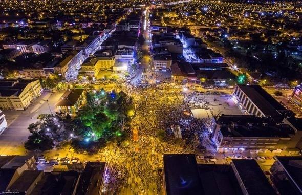 <p><strong>Şehir:</strong> Erzincan <br />
<br />
<strong>Yabancı sayısı: </strong>3 bin 547<br />
<br />
<strong>Şehir:</strong> Tekirdağ <br />
<br />
<strong>Yabancı sayısı:</strong> 3 bin 584</p>