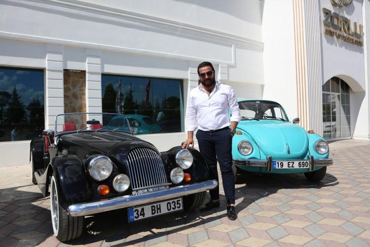 <p>Zorlu, AA muhabirine yaptığı açıklamada, firma olarak Çorum'da 35 yılı aşkın süredir lüks araçları dizayn ettiklerini, bunların yanı sıra son yıllarda hobi olarak bazı klasik araçlar üzerinde de çalıştıklarını söyledi.</p>