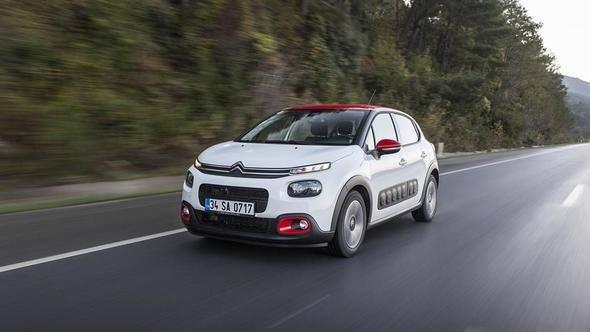 <p><strong>3. Citroen yeni C3 1.6 BlueHDI (75 hp)</strong></p>
<p>Motor hacmi 1401-1600 cm3'den oluşuyor ve yakıt türü dizeldir.</p>