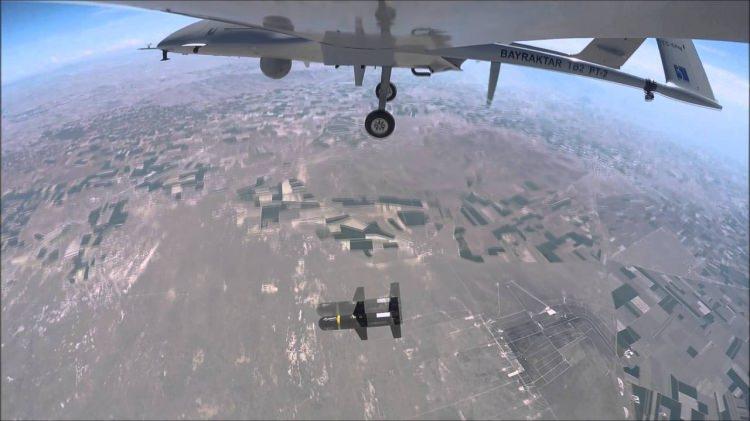 <p>Mevcutta   52   adet   bulunan   Bayraktar   TB2   İHA   sayısı;   Jandarma   Genel   Komutanlığına  yapılacak   6   adet   Silahlı  TB2  İHA  (SİHA)  teslimatı  ile  %   12   arttırılarak  58’e  çıkarılarak  İnsansız  Hava  Aracı  envanterinin  arttırılması  </p>
