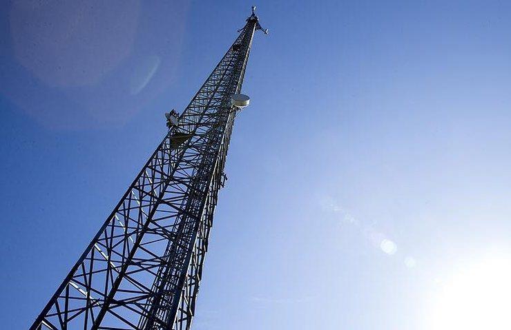 <p>Milli   Baz   İstasyonu   Geliştirilmesi   (ULAK)   Projesi   kapsamında,   halihazırda   kurulu  bulunan  200  Milli  Baz  İstasyonu  sayısının  %  100’ün  üzerinde  bir  artışla   489'a  çıkarılmas</p>
