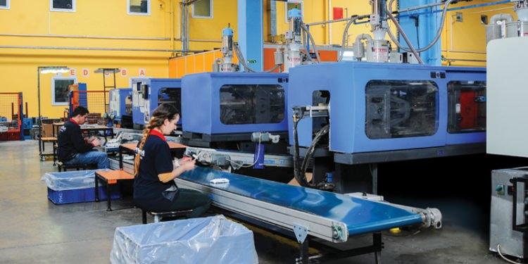 <p>Plastik Mamuller İmal İş&ccedil;isi: 68</p>
