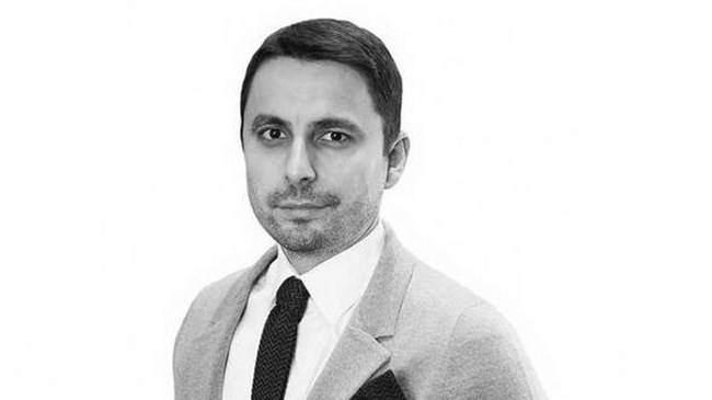 <p>İsim: Umut Boz<br />
 <br />
Şirketi: Nova Fashion Grup CEO'su <br />
 <br />
2017 Sırası: 25 <br />
 <br />
2016 Sırası: Listeye Yeni Eklendi<br />
 <br />
Yaş: 34 <br />
 <br />
Ciro (Milyon TL): 180</p>
