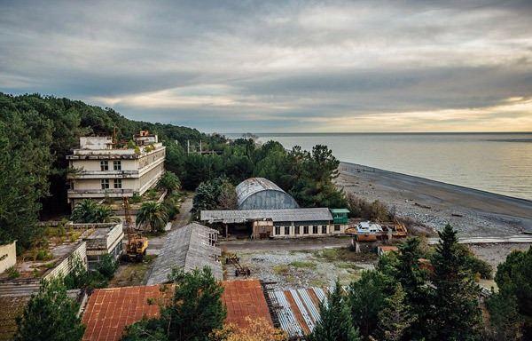 <p>Burası Karadeniz kenarındaki 5 Numaralı Laboratuvar, bilinen adıyla Kasatka.</p>
