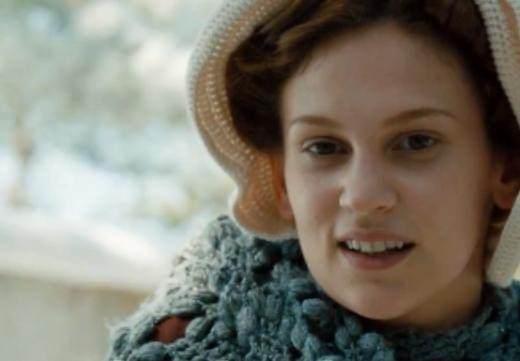 <p>Yılmaz Erdoğan'ın yazdığı, yönettiği ve başrollerinden birini üstlendiği filmin fragmanı bile heyecan yarattı.Kelebeğin Rüyası' filminde oynayan Zeynep Abdullah, rolü için 8 kilo verdi.1940'lı yıllarda ülkemizde veremin çok büyük bir salgın olduğu dönemi anlatan film için ekran karşısına geçen Abdullah, "Veremden ölen birini oynadım. Gerçekten çok acıklı bir karakter" dedi.  </p>

<p> </p>
