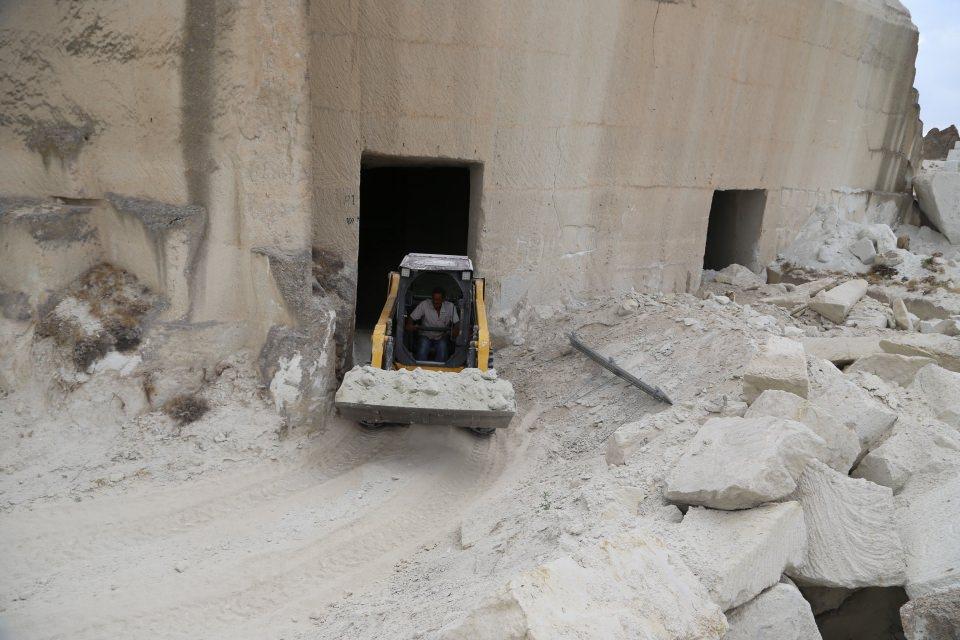 <p>Müze, Göreme Açık Hava Müzesi, Paşabağı, Zelve Ören Yeri, Uçhisar Kalesi gibi bölgenin turistler tarafından en çok ziyaret edilen merkezlerine araçla yaklaşık 15 dakikalık mesafede bulunacak.</p>
