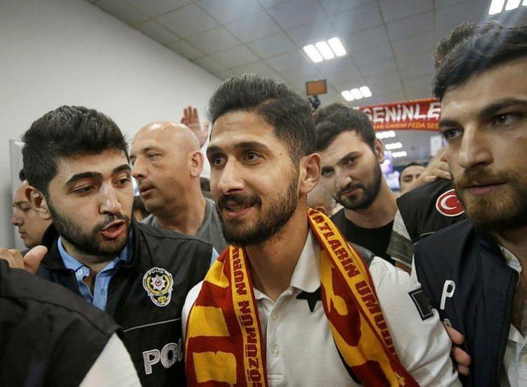 Rıdvan Dilmen'den Emre Akbaba transferinin arka planı...