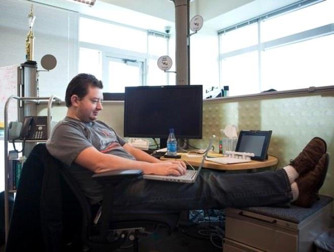 <p>Pazarlama y&ouml;neticisi - Yıllık maaşı: 234 bin 741 dolar</p>
