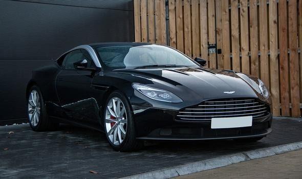 <p>Marka: ASTON MARTIN</p>

<p>2018 Ocak-Temmuz: 7</p>

<p>2017 Ocak-Temmuz: 14 </p>

<p>Yüzde Değişim: -50,0 </p>

<p>Fark (Adet): -7 </p>
