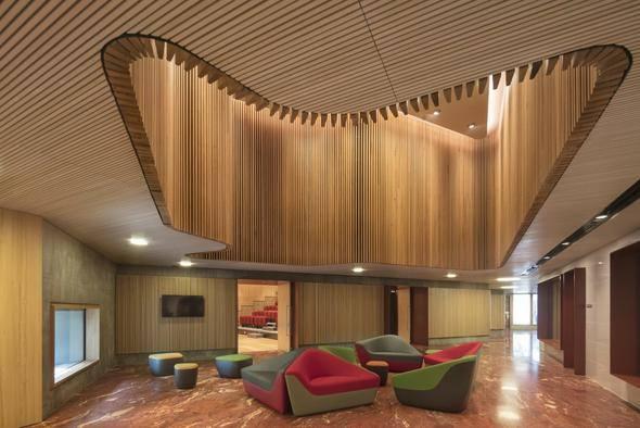 <p>Australian Embassy / Bangkok, Tayland </p>
<p><strong>Tasarlayan: </strong>BVN</p>