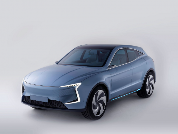 <p>SF Motors ismindeki pazarın merakla beklenen girişimi mart ayında New York'ta ilk elektrikli SUV konseptini tanıtmıştı.</p>
<p> </p>
