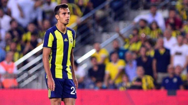 <p>13- Barış Alıcı - Fenerbahçe</p>

<p>1.5 milyon euro</p>

