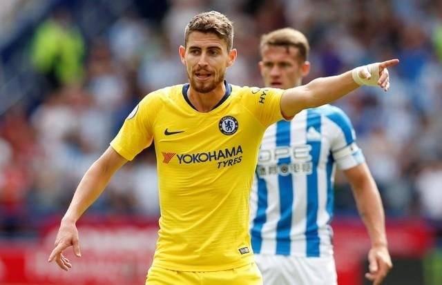 <p>8- Jorginho</p>

<p>Napoli --> Chelsea<br />
Boservis bedeli: 57 milyon euro</p>
