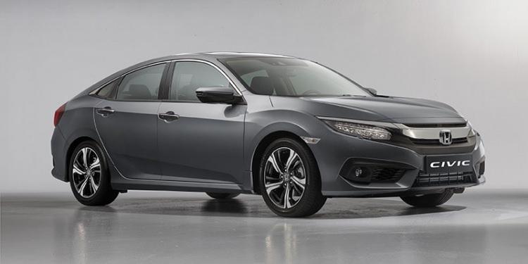 <p><strong>HONDA</strong></p>
<p>2017 FİYATI: HONDA CİVİC SEDAN 1.6 LİTRE MANUEL 125 HP (BENZİNLİ) 74,740 TL</p>
<p>2018 EYLÜL FİYATI: HONDA CİVİC SEDAN 1.6 LİTRE MANUEL 125 HP (BENZİNLİ) 124. 700 TL</p>