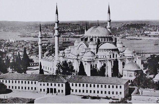 <p>Süleymaniye</p>

<p> </p>
