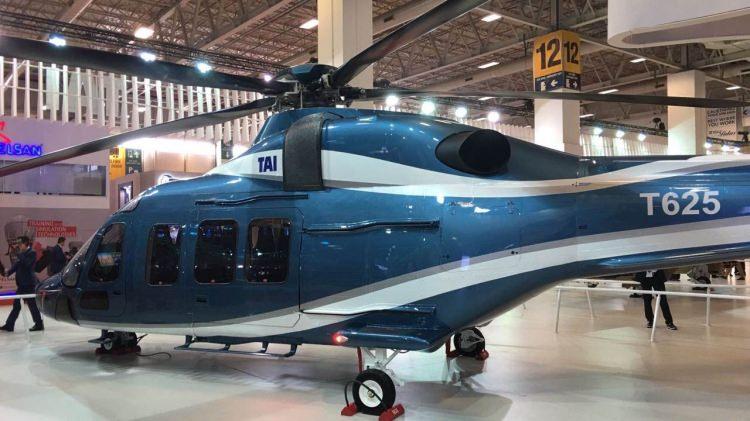<p>Özgün Helikopter’in, üstün performansı ve geniş görev yelpazesi sayesinde, yurt içi ihtiyaçları karşılamasının yanı sıra uluslararası pazarlarda da yer alması hedefleniyor. Askeri ve sivil kullanıcıların ihtiyaçlarını karşılamaya yönelik geliştirilen Özgün Helikopter ile personel nakliyesi, pilot eğitimi, arama kurtarma, iç güvenlik, sınır güvenliği, ambulans, VIP taşıma, ormancılık, yangınla mücadele, kıyı ötesi taşıma ve arama kurtarma görevleri icra edilebilecek.</p>
<p> </p>