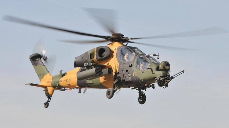 <p><strong>Mühendislik bilgisi Atak'ta olgunlaştı </strong></p>
<p>T625 helikopterinin ilk uçuşunu aylar önce açıklanan gün ve saatte başarıyla yapmasının arkasında TUSAŞ'ın helikopter teknolojilerinde yıllardır geliştirdiği altyapı ve bilgi birikimi yatıyor. </p>