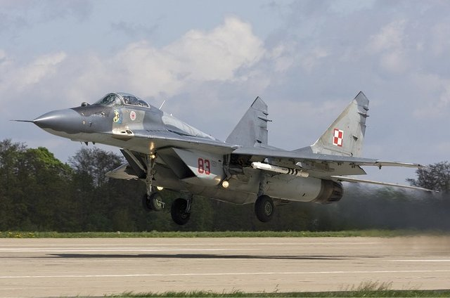 <p>POLONYA - 99 SAVAŞ UÇAĞI</p>
<p>36 X F-16C </p>
<p>31 X MiG-29 </p>
<p>32 X Su-22 </p>