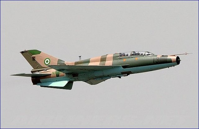 <p>NİJERYA -21 SAVAŞ UÇAĞI</p>
<p>12 X Alpha Jet</p>
<p>9 X F-7 </p>
<p>SİPARİŞİ VERİLENLER: 3 X EMB-314 </p>