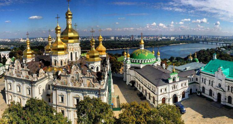 <p>Başkent Kiev ve Liviv Ukrayna’ya gidenlerin en sevdiği yerler.</p>
<p> </p>