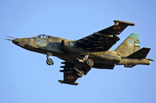 <p>UKRAYNA - 64 SAVAŞ UÇAĞI</p>

<p>21 X MiG-29 </p>

<p>12 X Su-24 </p>

<p>13 X Su-25 </p>

<p>18 X Su-27 </p>
