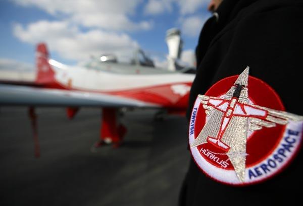 <p>Toplamda bin u&ccedil;uş saatini başarıyla aşan ve 150 sorti sayısına geliştirme faaliyetleri kapsamında ulaşan H&uuml;rkuş da festival kapsamında g&ouml;steri u&ccedil;uşu yaptı.</p>
