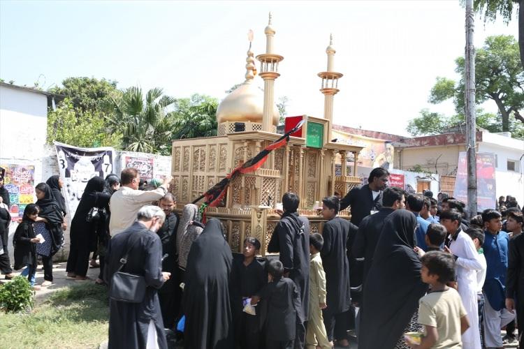 <p>Pakistan'dan anma görüntüleri...</p>