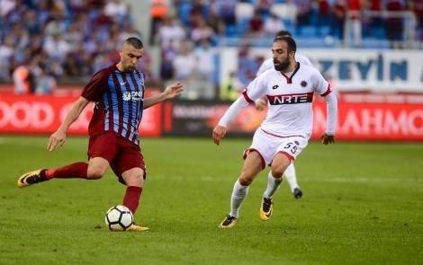 <p>138- TRABZONSPOR: 8.000 (135. sıradaydı)</p>