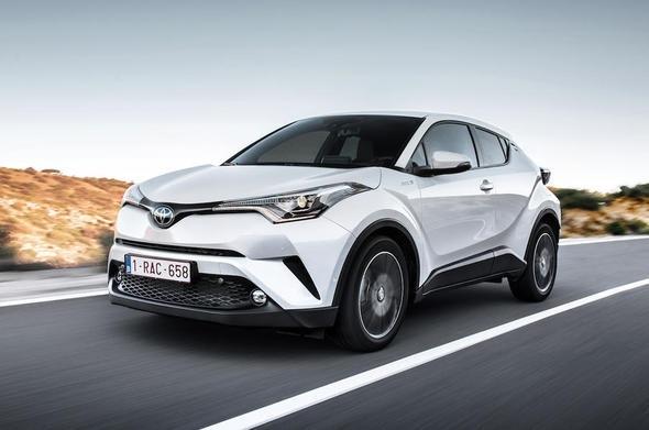 <p><strong>Toyota C-HR Hybrid 1.8 Advance</strong></p>

<p>Eski Fiyat - 147.200</p>

<p>Yeni Fiyat - 142.350</p>

<p>Fark - -4.850</p>

<p>Değişim - % 3.3</p>
