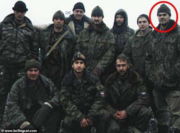 <p>İngiltere'nin Salisbury kentinde eski çifte ajan Sergey Skripal ile kızı Julia'ya suikast girişiminde bulunmakla suçlanan iki Rus zanlıdan birinin 'gerçek kimliği' tespit edildi.</p>