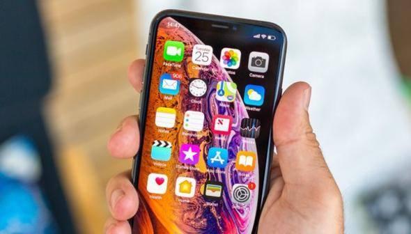 <p><strong>ABD </strong></p>

<p>iPhone X: 999 dolar</p>
