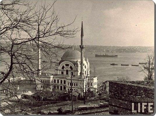 <p>1940'lar Dolmabahçe</p>

<p> </p>
