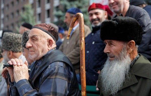 <p>Magas'ta tansiyon bu sabah da yüksek.</p>

