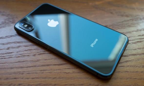 <p><strong>İngiltere </strong></p>
<p>iPhone XS Max (512 GB): 1898 dolar</p>