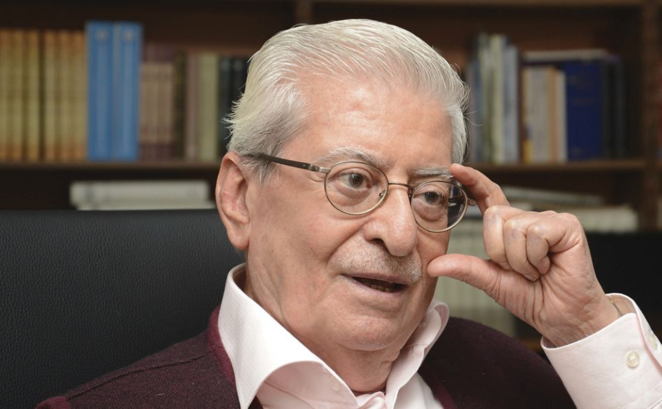 <p>Rasim Özdenören</p>
