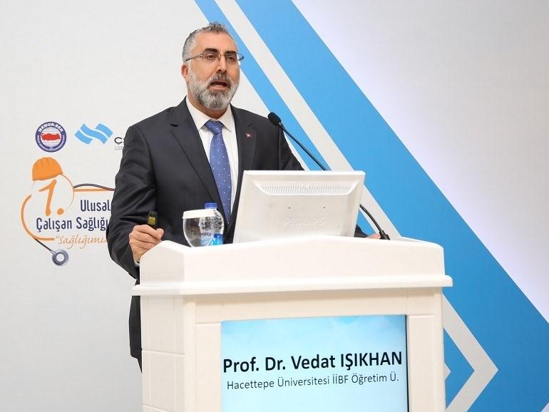 <p>Prof. Dr. Vedat Işıkhan</p>
