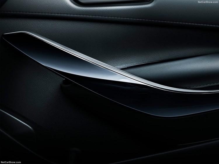 <p>Yeni Corolla Hb, 114 hp gücündeki 1.2 litrelik benzinli ünite ile de satışa sunulacak.</p>
