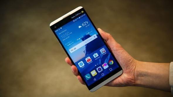 <p><strong>LG V20 </strong></p>
<p>Ağırlığı: 174 gram <br />
Ekran çözünürlüğü: 5.7 inç ekran, 1440x2560 piksel çözünürlük</p>