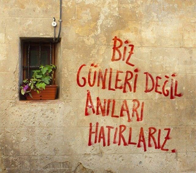 <p><strong>BİZ GÜNLERİ DEĞİL ANILARI HATIRLARIZ</strong></p>
