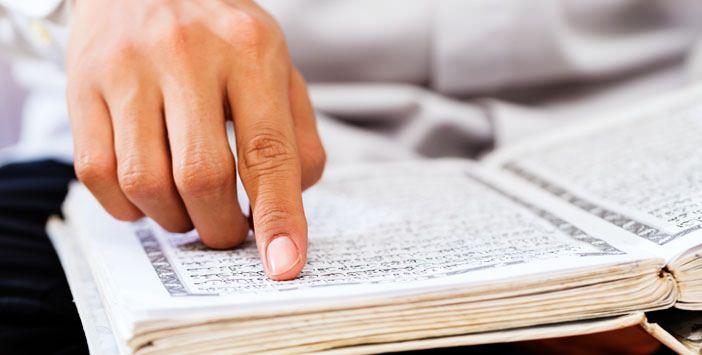 <p><strong>TAVSİYE:</strong></p>
<p><strong>Sizde sevdiklerinizin hadis öğrenmelerine yardımcı olarak sevap işleyebilirsiniz.</strong></p>