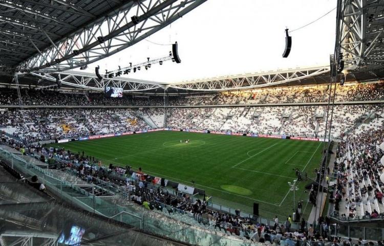 <p>24<br />
<br />
JUVENTUS STADYUM (JUVENTUS)</p>
