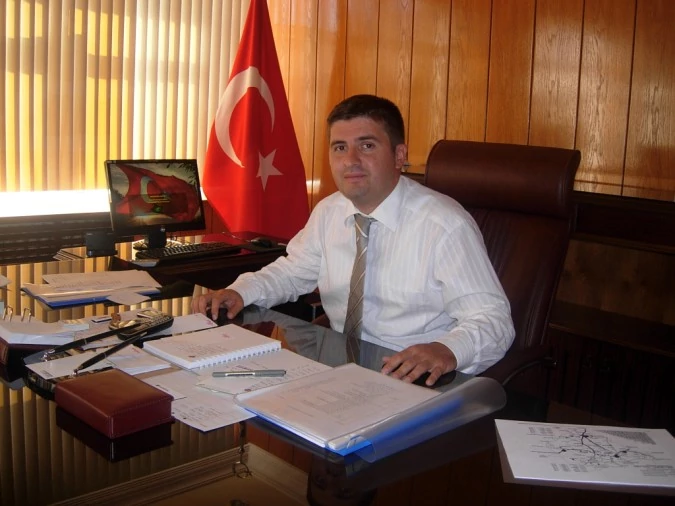 <p>İçişleri Bakanlığı Nüfus ve Vatandaşlık İşleri Genel Müdür Yarımcısı Hüseyin Engin Sarıibrahim İçişleri Bakanlığı Nüfus ve Vatandaşlık İşleri Genel Müdürlüğüne,</p>
<p> </p>