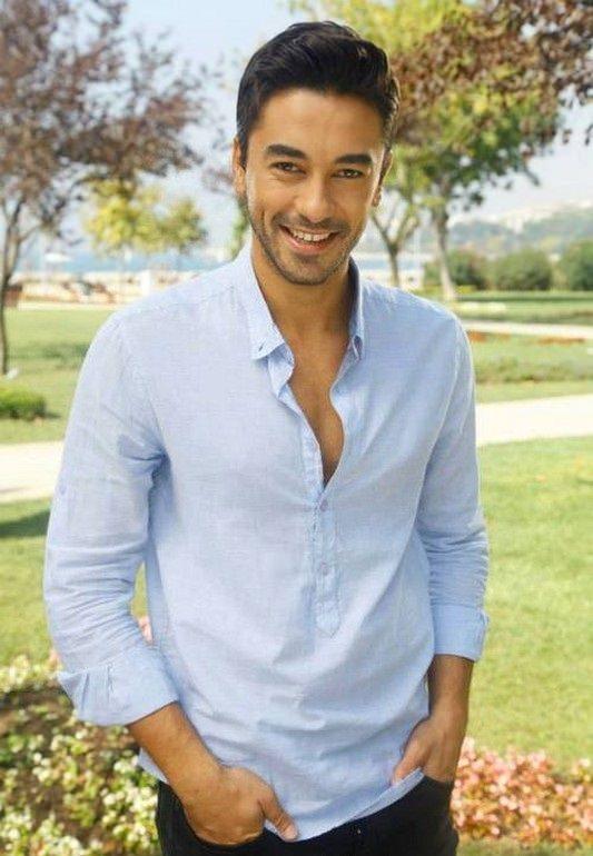 <p>Gökhan Alkan - 188 cm</p>

<p> </p>
