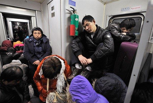 <p>Tren yolcuları. </p>

<p> </p>
