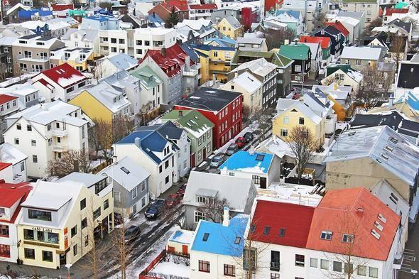 <p>7- Reykjavík, İzlanda</p>
<p> </p>
<p>Yaşam Maliyeti Endeksi: 123.78</p>